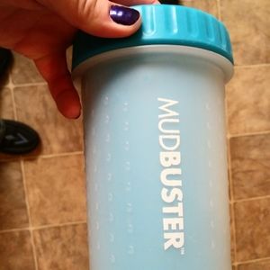MudBuster - Medium-sized - blue